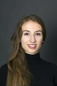 Laura-Ponikelska